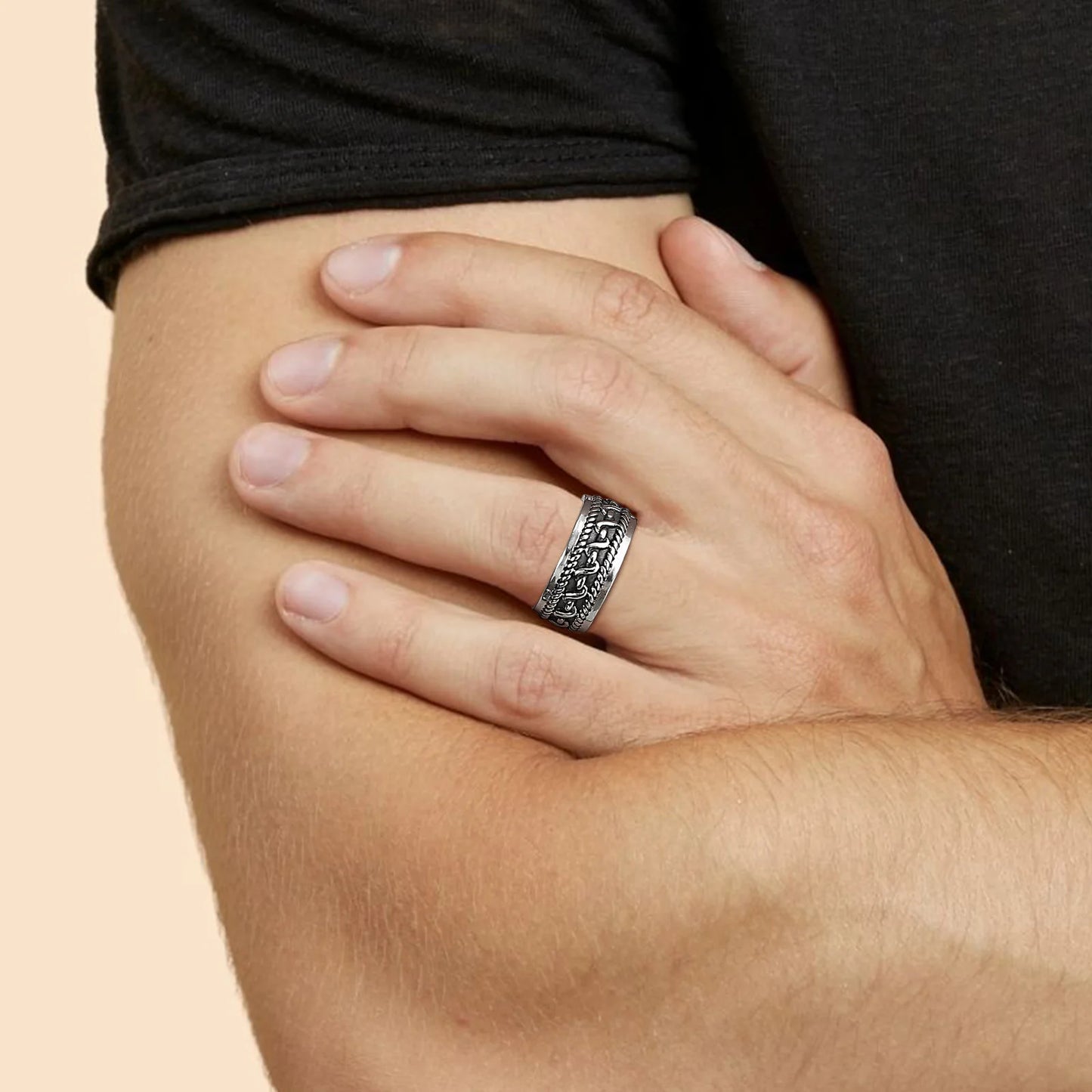 Bague Vintage Homme en acier Inoxydable - Élégance et Style avec Vnox - Boutique ÉclatsChic