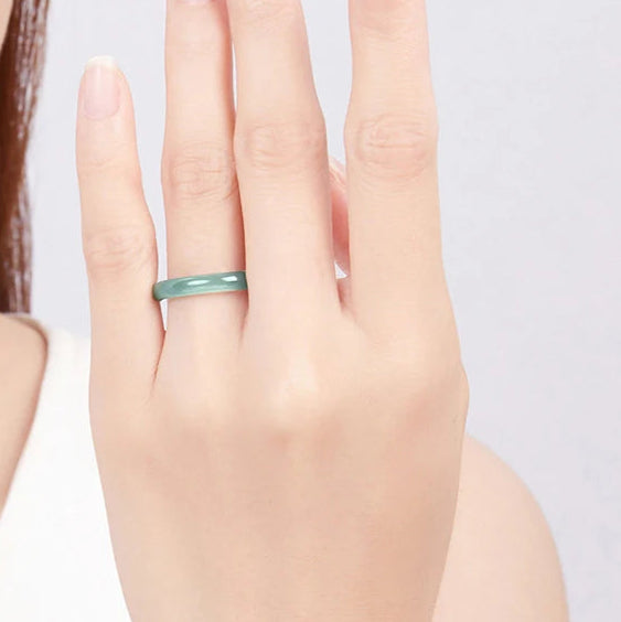Bague en jade authentique bleu naturel - Boutique ÉclatsChic